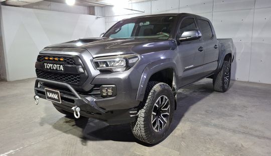Toyota • Tacoma
