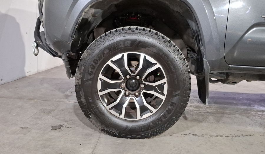 Toyota Tacoma 3.5 TRD SPORT AUTO 4WD Pickup 2020