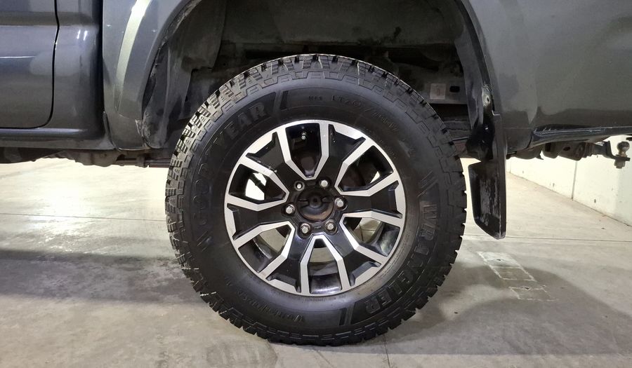 Toyota Tacoma 3.5 TRD SPORT AUTO 4WD Pickup 2020