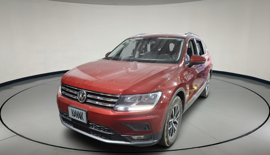 Volkswagen • Tiguan