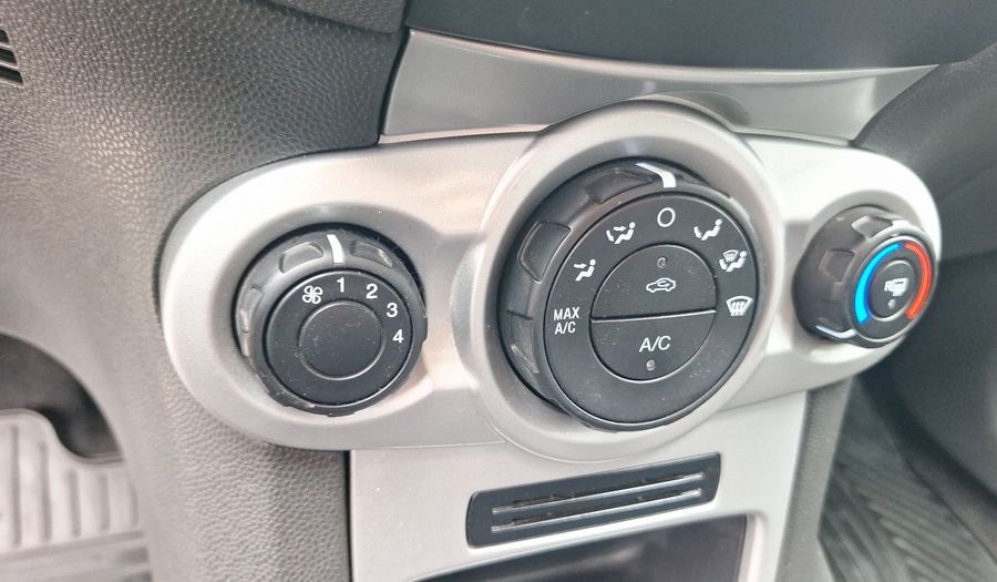 Ford Fiesta 1.6 S PLUS HB Hatchback 2018
