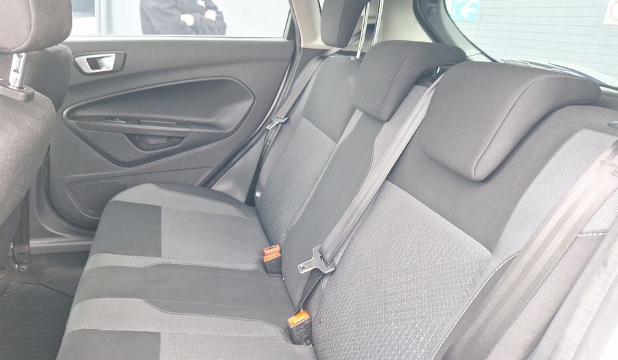 Ford Fiesta 1.6 S PLUS HB Hatchback 2018