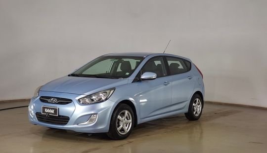 Hyundai • Accent