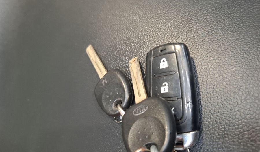 Kia Rio 5 1.4 EX 5HB Hatchback 2016