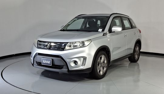2018 • 100,254 km • Automático