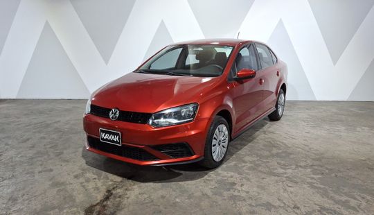 Volkswagen • Vento