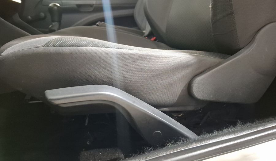 Volkswagen Saveiro 1.6 ROBUST CABINA SENCILLA Pickup 2021