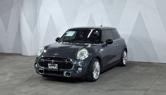 Mini • Cooper S