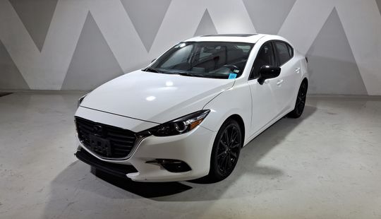 Mazda • Mazda 3