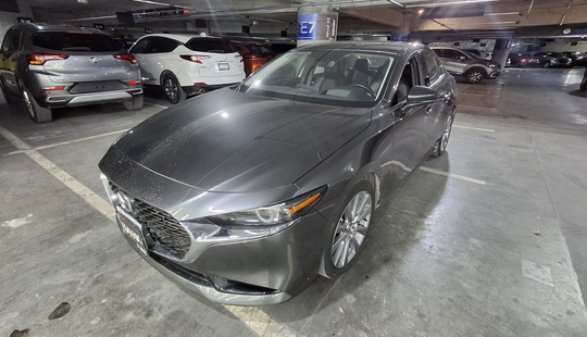Mazda • Mazda 3
