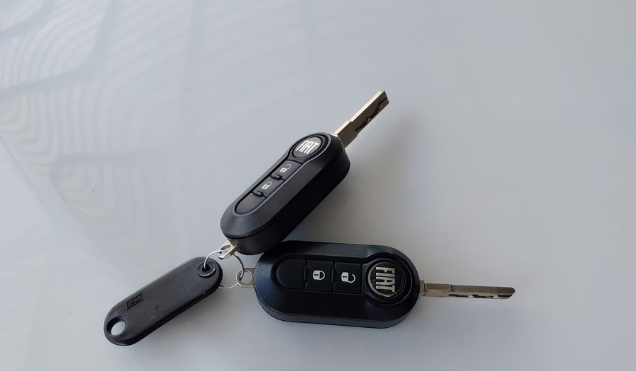 Fiat Mobi 1.0 LIKE Hatchback 2021
