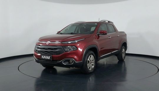 Fiat • Toro