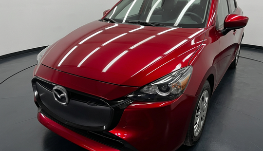 Mazda • Mazda 2