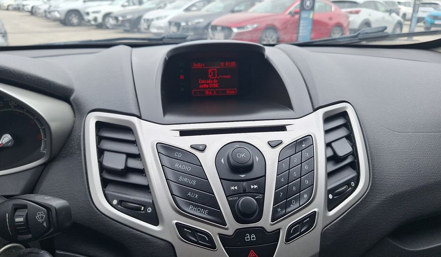 Ford Fiesta 1.6 TITANIUM Hatchback 2014