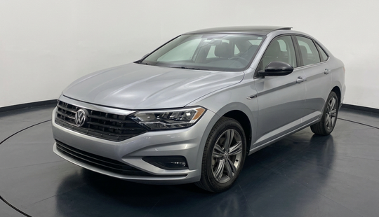 Volkswagen • Jetta