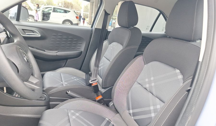 Mg 3 1.5 AUTO STD Hatchback 2024