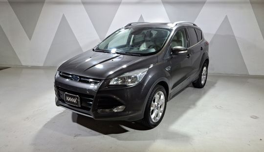 Ford • Escape