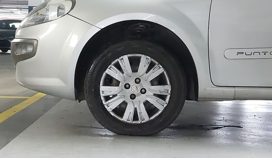 Fiat Punto 1.6 E.TORQ FLEX ESSENCE Hatchback 2015