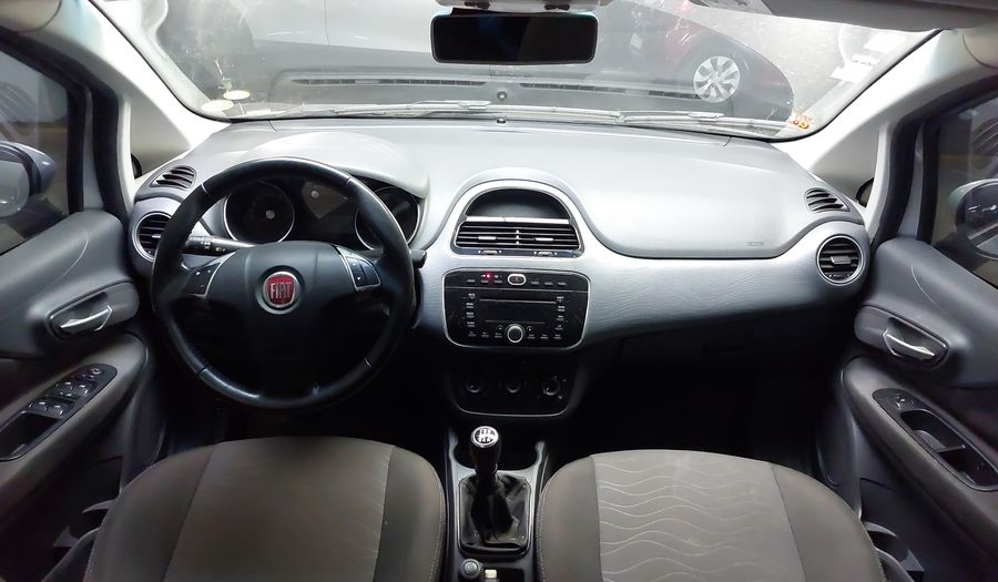 Fiat Punto 1.6 E.TORQ FLEX ESSENCE Hatchback 2015