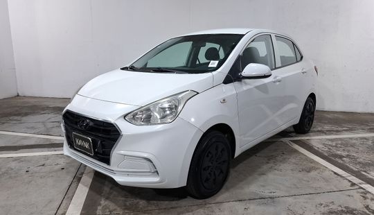 Hyundai • Grand i10