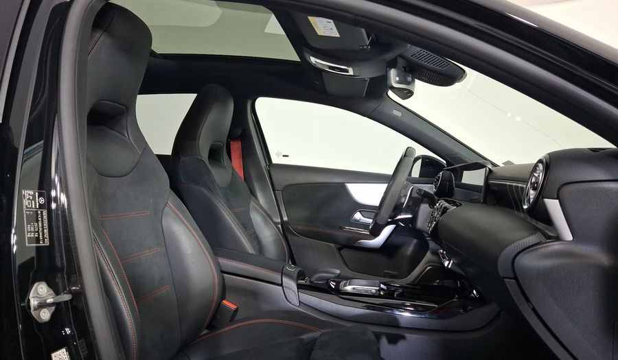 Mercedes Benz Clase A 2.0 MERCEDES-AMG 35 DCT 4MATIC Hatchback 2022
