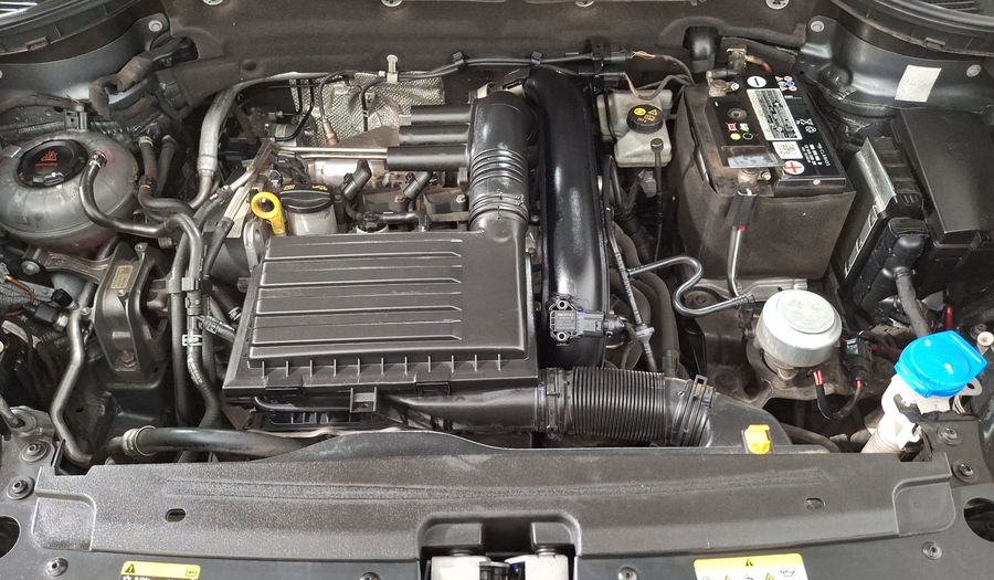 Volkswagen Taos 1.4 TSI COMFORTLINE AUTO Suv 2021