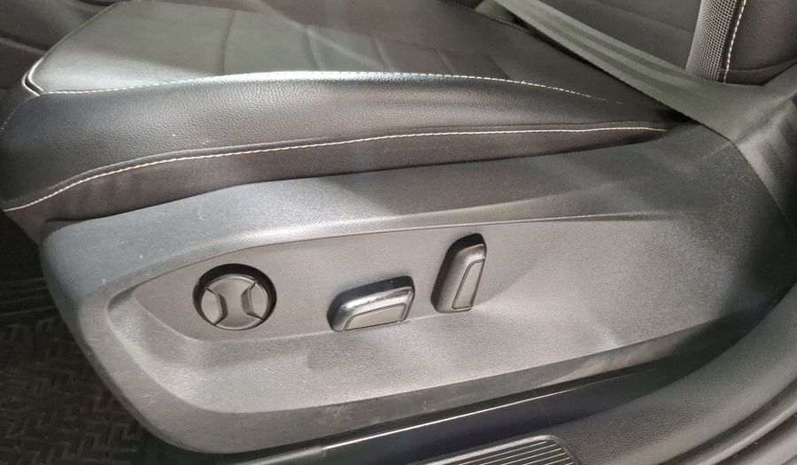 Volkswagen Taos 1.4 TSI COMFORTLINE AUTO Suv 2021
