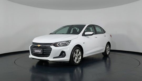 Chevrolet • Onix Plus