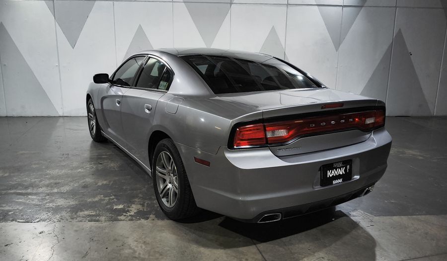 Dodge Charger 3.6 SXT PREMIUM Sedan 2013