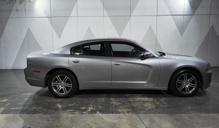 Dodge Charger 3.6 SXT PREMIUM Sedan 2013