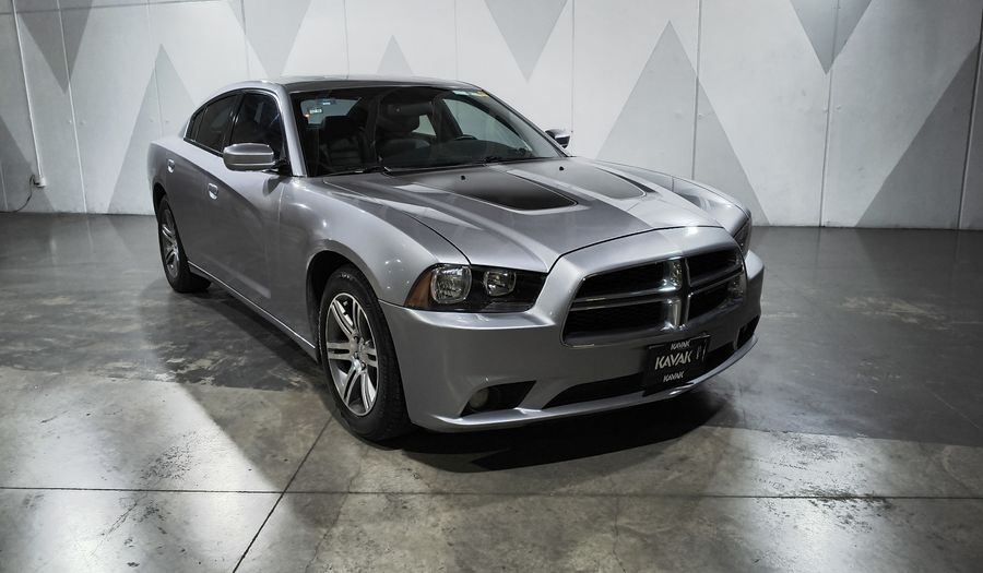 Dodge Charger 3.6 SXT PREMIUM Sedan 2013