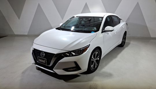 Nissan • Sentra