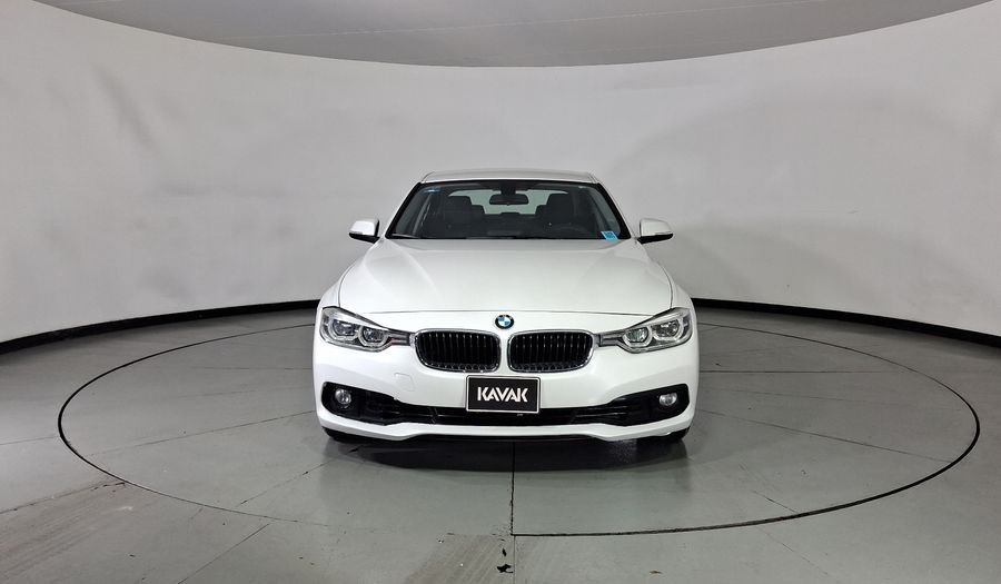 Bmw Serie 3 2.0 320IA Sedan 2016