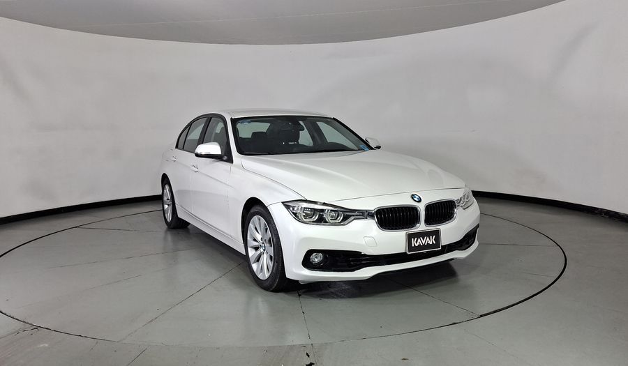 Bmw Serie 3 2.0 320IA Sedan 2016