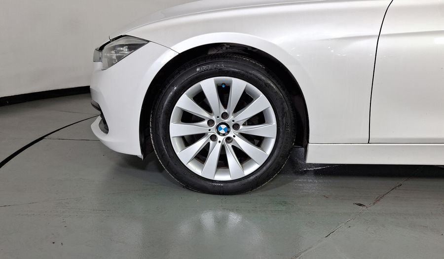 Bmw Serie 3 2.0 320IA Sedan 2016