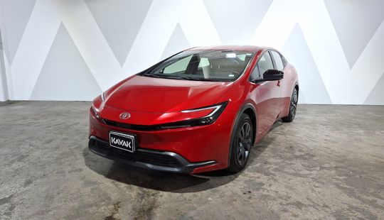 Toyota • Prius