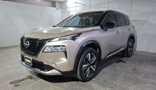 Nissan • X-Trail