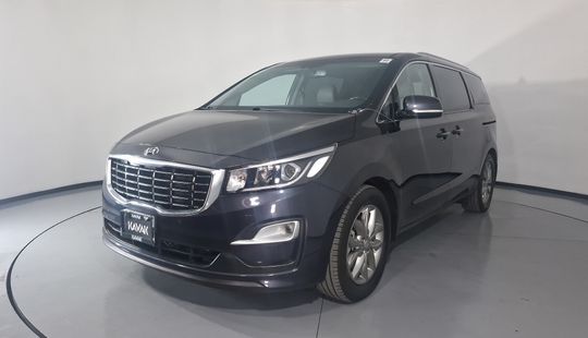 Kia • Sedona