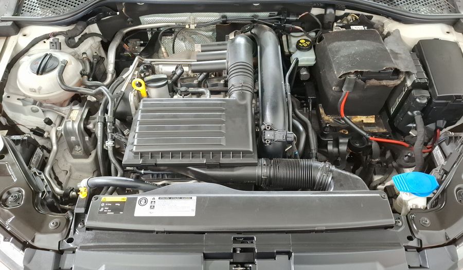 Seat Leon 1.4 TSI STYLE 140HP DSG Hatchback 2015