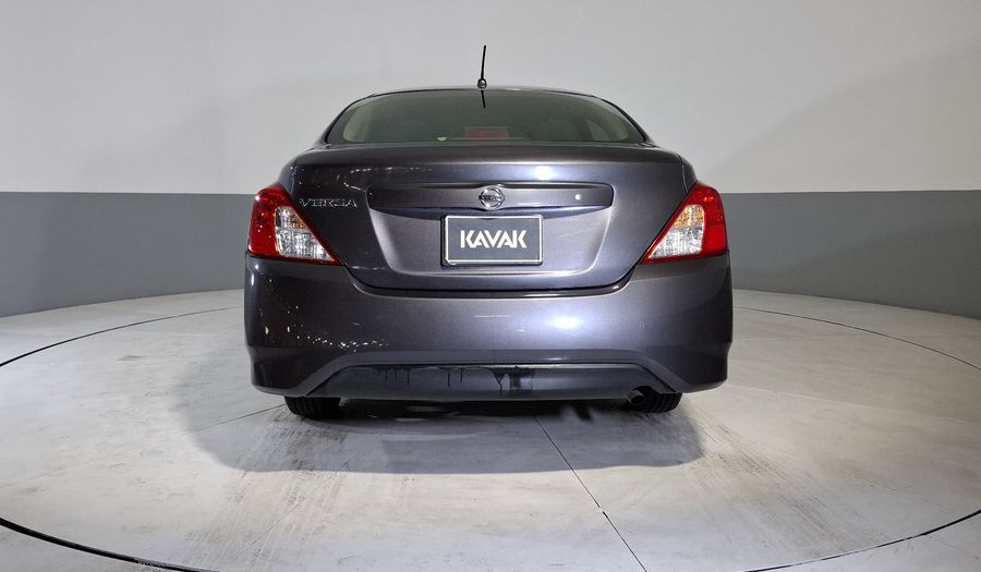 Nissan Versa 1.6 SENSE Sedan 2019