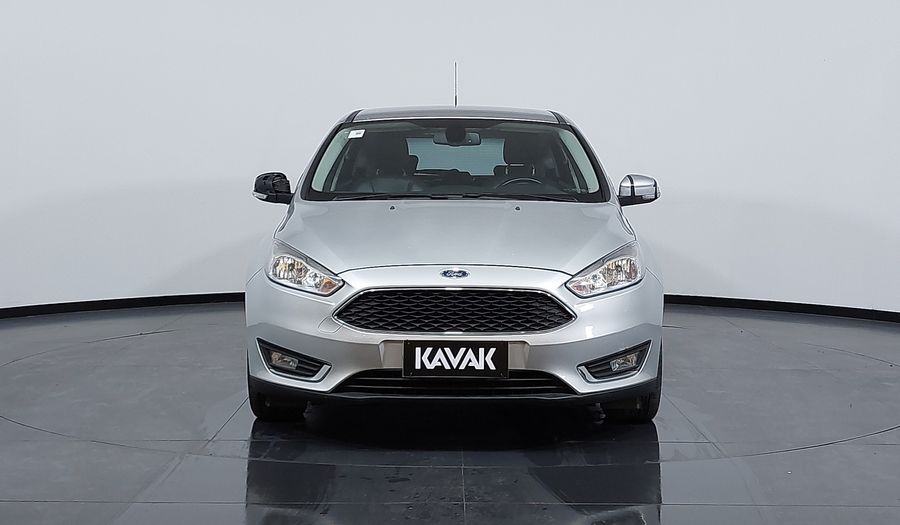 Ford Focus 2.0 SE PLUS AT Hatchback 2017