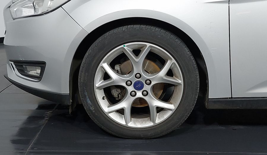 Ford Focus 2.0 SE PLUS AT Hatchback 2017