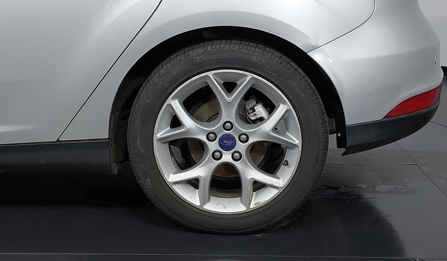 Ford Focus 2.0 SE PLUS AT Hatchback 2017