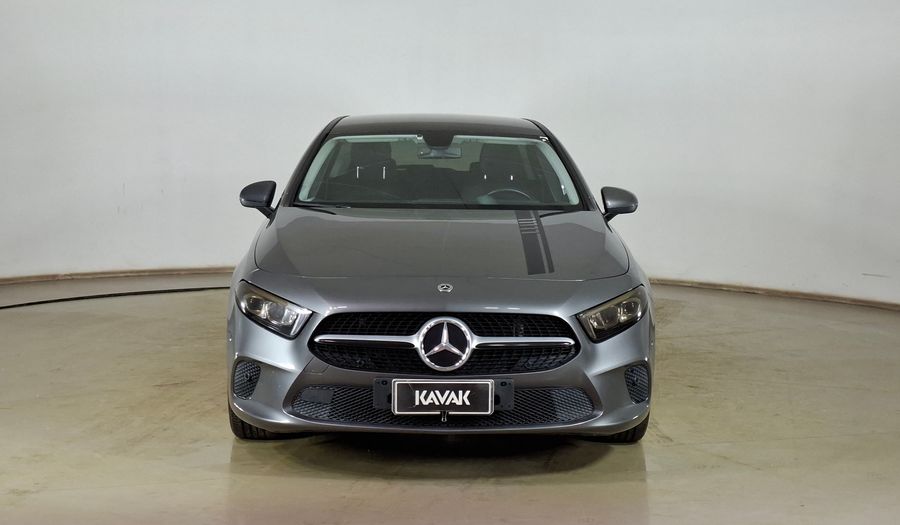 Mercedes Benz Clase A 1.3 200 DCT PROGRESSIVE Hatchback 2022