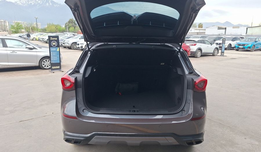 Mg One 1.5T DLX CVT Suv 2023