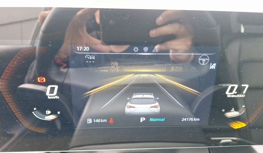 Mg One 1.5T DLX CVT Suv 2023