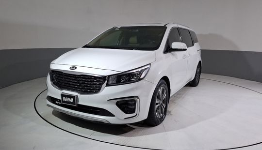 2019 • 135,755 km • Automático