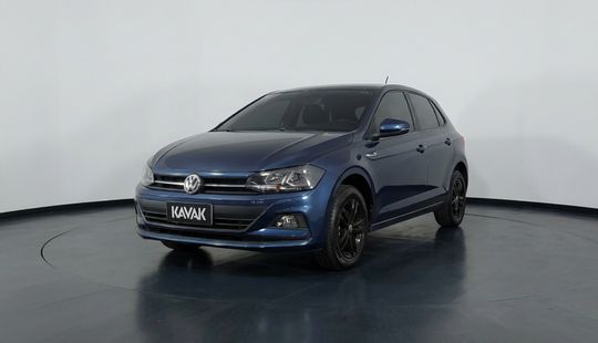 Volkswagen • Polo