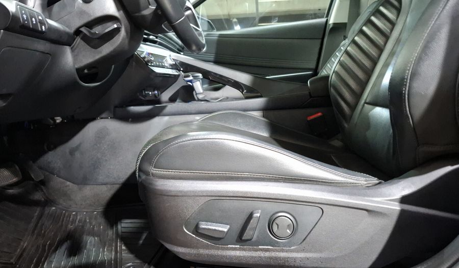 Hyundai Elantra 2.0 LIMITED TECH IVT Sedan 2022