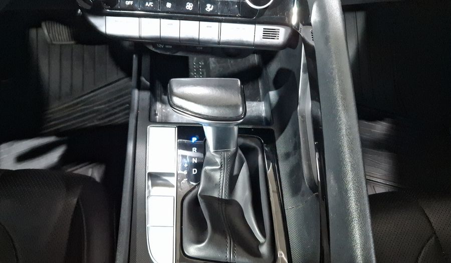 Hyundai Elantra 2.0 LIMITED TECH IVT Sedan 2022